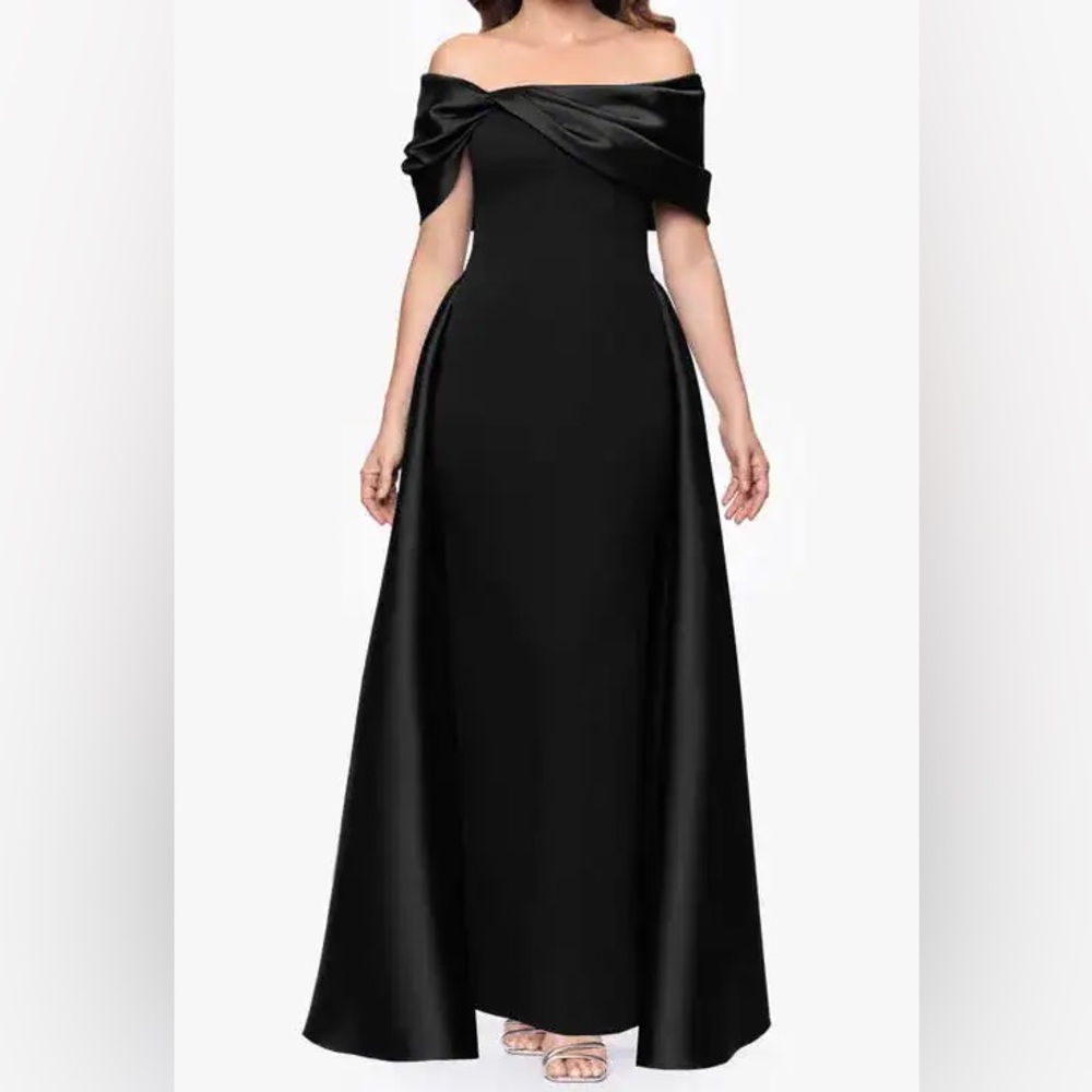 BETSY & ADAM Off-The-Shoulder Gown With Cape Detail Black, SIZE 12